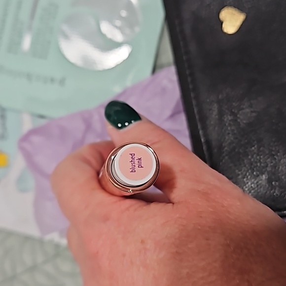 Makeup lot Tarte Lip Plump, eye gels, makeup case bag + - Picture 7 of 7